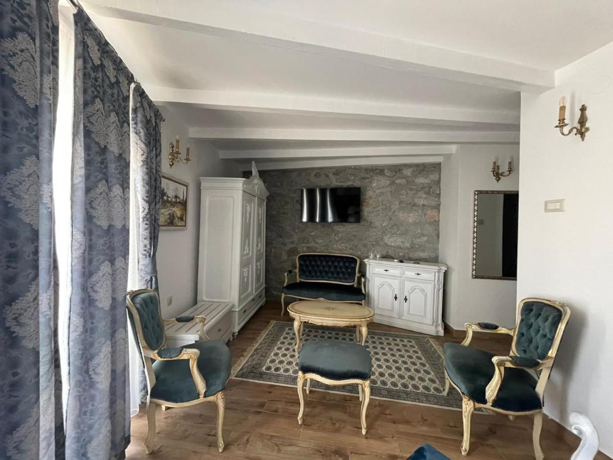 Garni Hotel Oblacinsko Jezero Oblacina 外观 照片